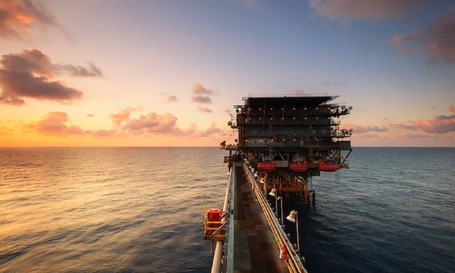 إيجاس توقع اتفاقية لمدة 10 سنوات لاستئجار سفينة تغويز جديدة